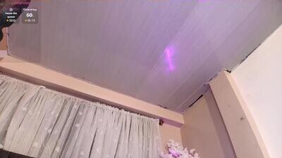 anniepleasure_ public webcam profile photo 7