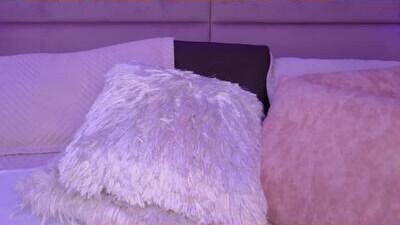 annijones public webcam profile photo 9