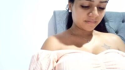 annrosse18 public webcam profile photo 3
