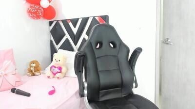 annyeliz public webcam profile photo 4