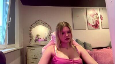 annyvibess public webcam profile photo 3