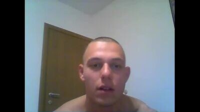 anonymousathletic public webcam profile photo 3