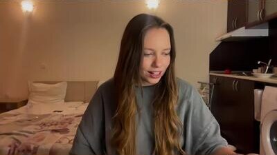 anuetta public webcam profile photo 8
