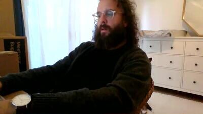 apc_3 public webcam profile photo 2