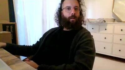 apc_3 public webcam profile photo 6