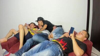 apolos_mens public webcam profile photo 2