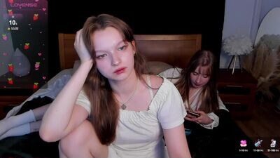 aprillhill public webcam profile photo 4