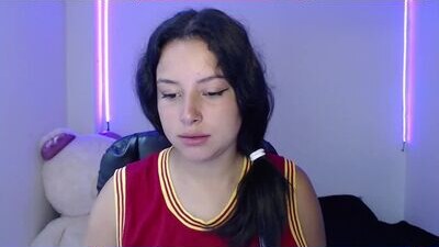 aqua_emilly public webcam profile photo 6