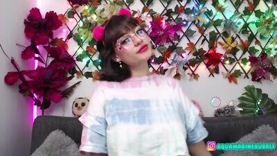 aquamarinebubble public webcam profile photo 2