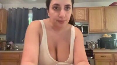 arabicslavegirl public webcam profile photo 3