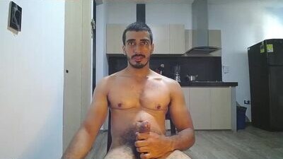ares_xxxx public webcam profile photo 5