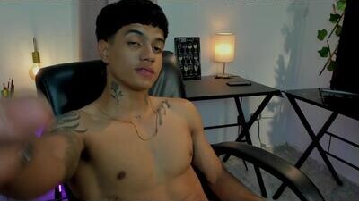 aress444 public webcam profile photo 6