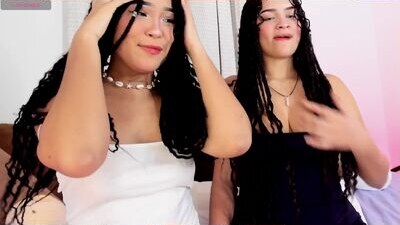 ari_saenz public webcam profile photo 5