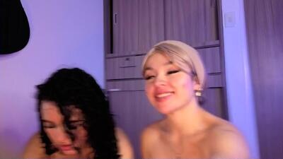 aria_n_gema public webcam profile photo 2