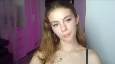 ariacreazy public webcam profile photo 7