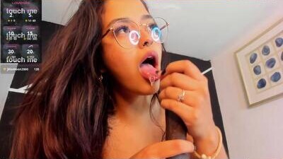 ariana_pierce public webcam profile photo 10