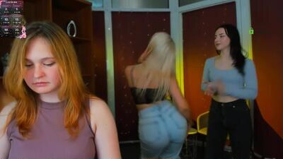 arianaa_cat public webcam profile photo 3
