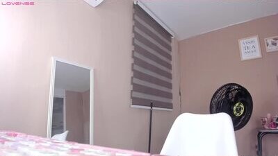 arianna_lulo03 public webcam profile photo 5