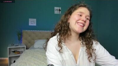 ariella_sol public webcam profile photo 9