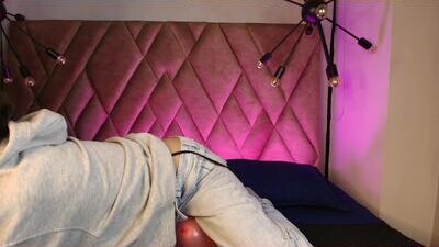 aris_suarez public webcam profile photo 6