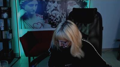 arleyquino public webcam profile photo 6