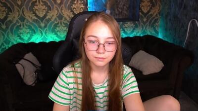 arrinawair public webcam profile photo 2