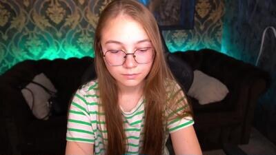 arrinawair public webcam profile photo 4