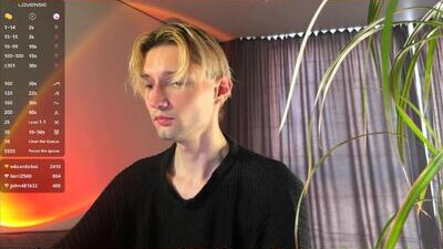 artkita public webcam profile photo 10