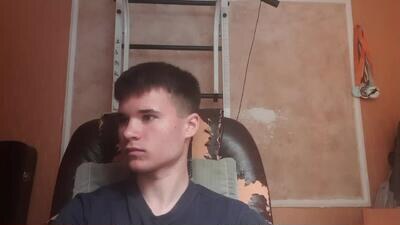 arvyn_ public webcam profile photo 2