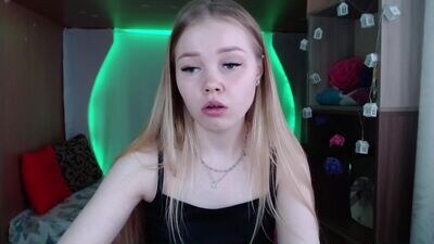 arya___ public webcam profile photo 3