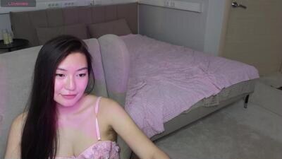 asel_e public webcam profile photo 2
