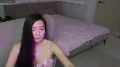 asel_e public webcam profile photo 3