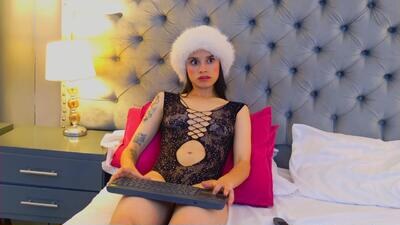 ashleygingerr public webcam profile photo 3