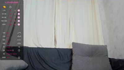asian_cherry_ public webcam profile photo 10
