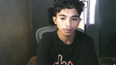 asian_hunk_moreno public webcam profile photo 4