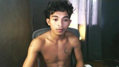 asian_hunk_moreno public webcam profile photo 7