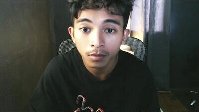 asian_hunk_moreno public webcam profile photo 10