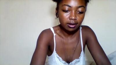 aslane_01 public webcam profile photo 3