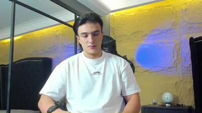 aslanfox_ public webcam profile photo 3