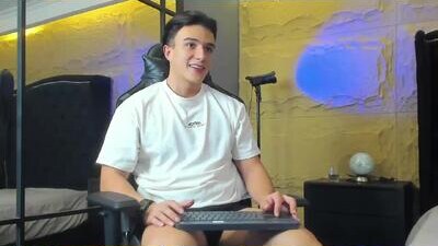 aslanfox_ public webcam profile photo 5
