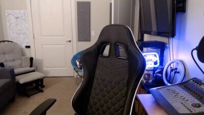 asstasticgamer public webcam profile photo 4