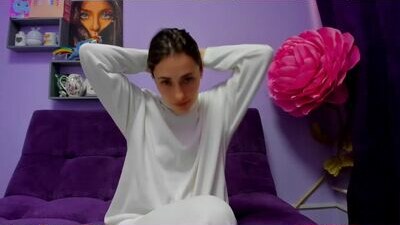 astidream public webcam profile photo 5