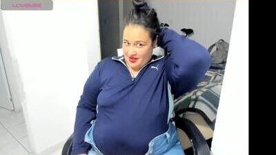 atenea_19_ public webcam profile photo 6