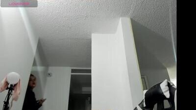atenea_19_ public webcam profile photo 7