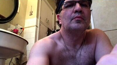 atozzzz public webcam profile photo 10