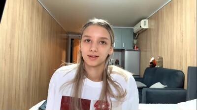 aundreaschindewolf public webcam profile photo 2