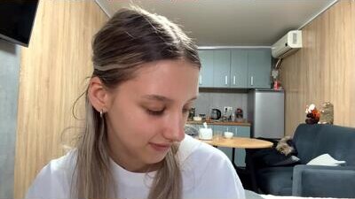 aundreaschindewolf public webcam profile photo 6