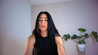 auroracaruso public webcam profile photo 6