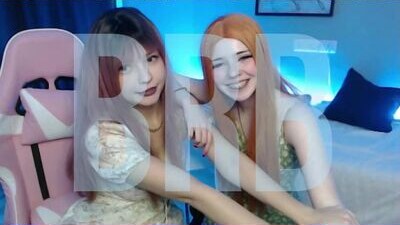 auroracooper public webcam profile photo 9