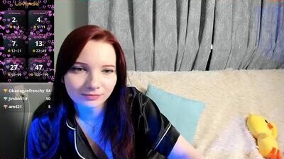 aurorakanie public webcam profile photo 6